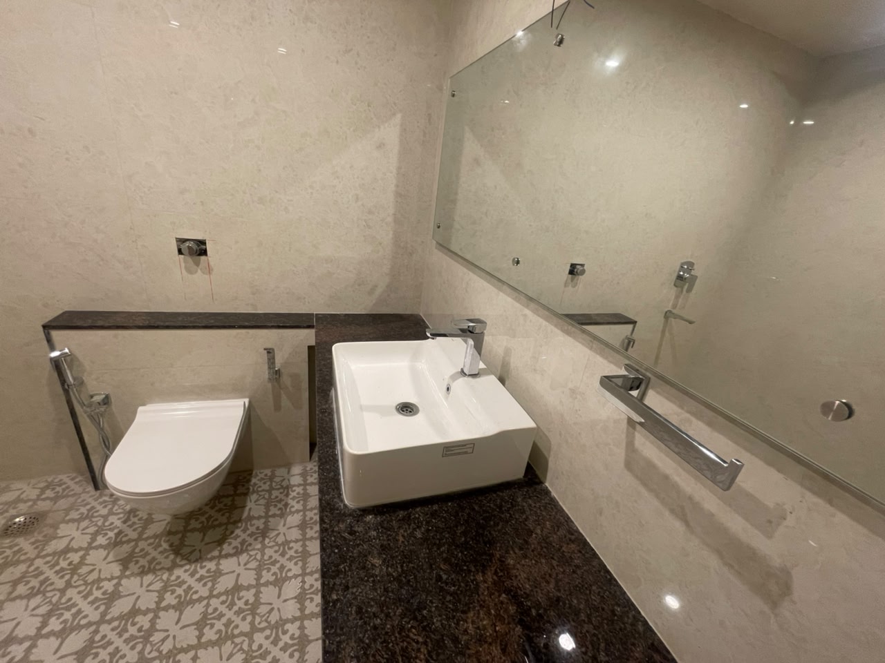 Modern Bath